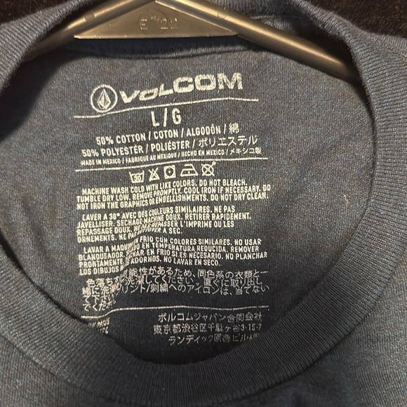 Volcom Tee - Picture 5 of 5